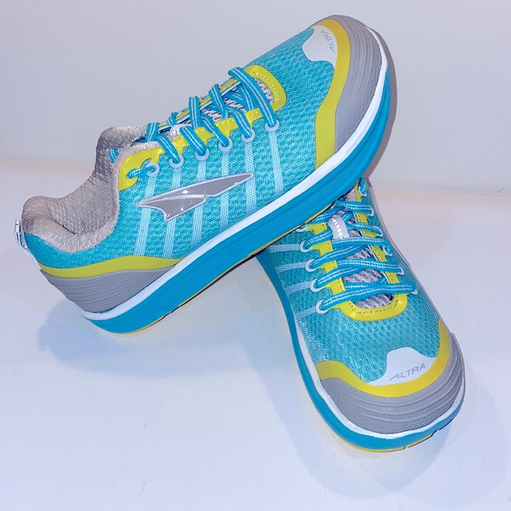 Altra Women's Intuition 2 Running Shoe